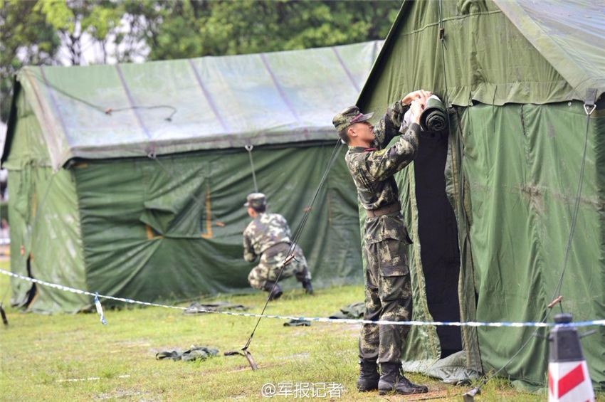 吉木乃军用充气大型帐篷